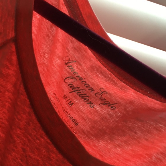 2 American eagle shirts - Picture 5 of 5